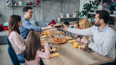 Meal Delivery vs Meal Kits: Which Is Right For You?