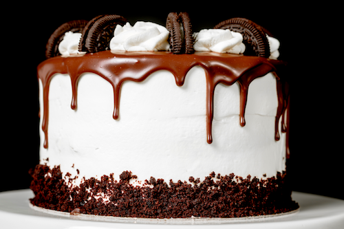 Oreo Cookie Cake Slice - Sweet Saturday