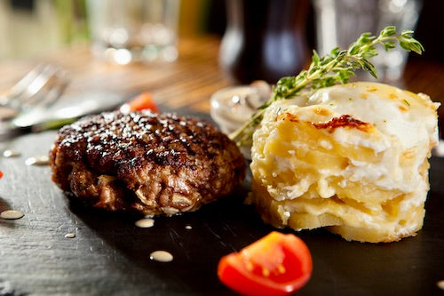 Chuck Wagon Steak, Queso Potatoes, Vegetable Medley