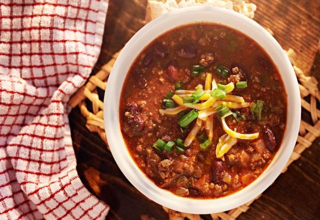 Our Firehouse Turkey Chili is sure a Front Porch Favorite. This award winning chili is a robust combination of lean ground turkey, beans, onions, peppers, beans, cayenne, chili powder, cumin and seasonings loaded with tomatoes, served with cheddar cheese on the side.