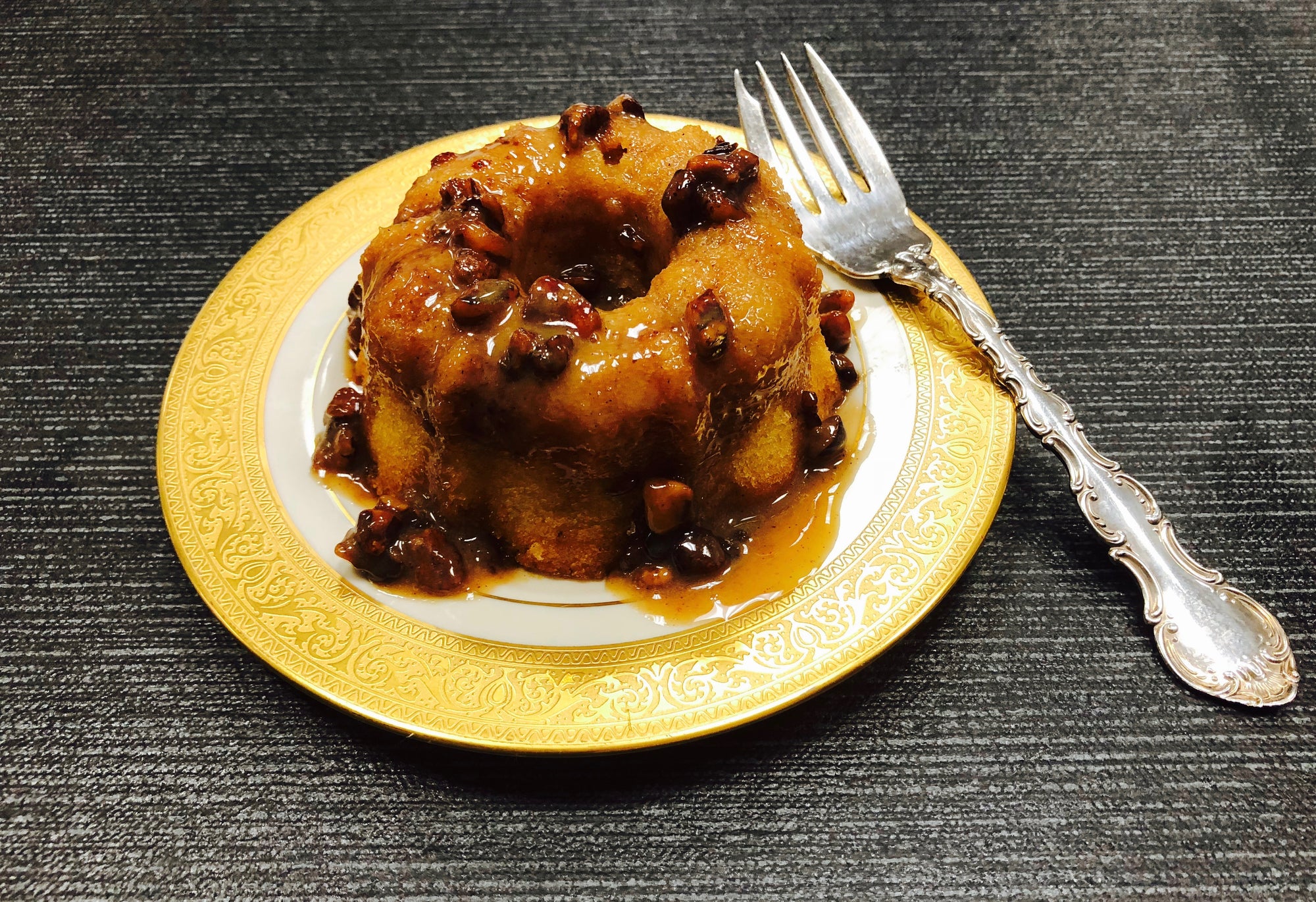 Wiggle Jiggle Whiskey Cake